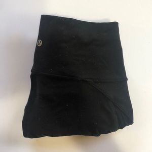 Black Lululemon Leggings with Mesh Braiding